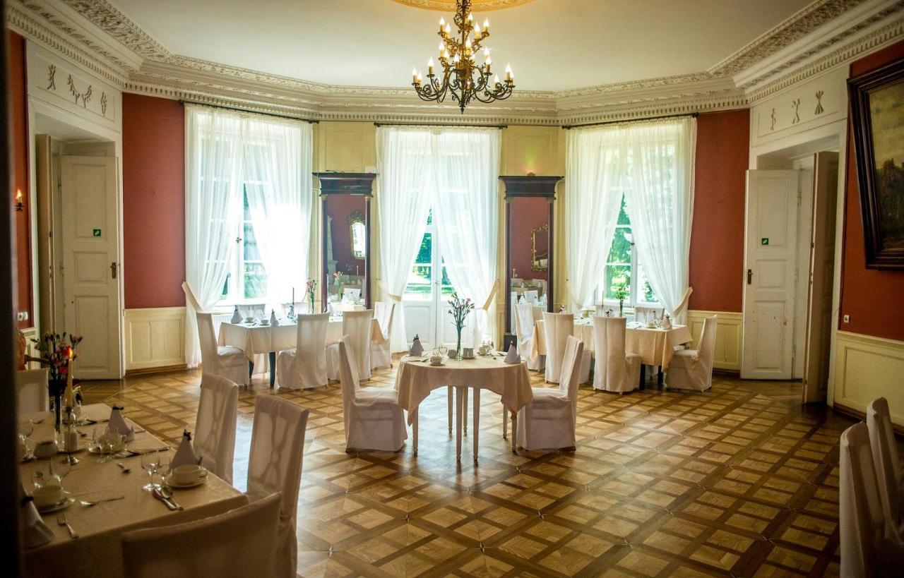 Palac Racot Koscian Exterior photo